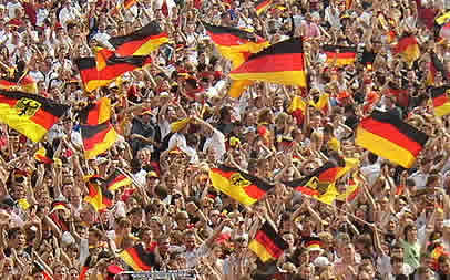 http://www.sportsdigitalcontent.com/footballbigimages/Germany_General.jpg
