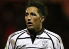 Gavin Henson signs long term contract with Ospreys 
